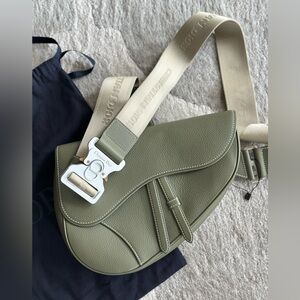 Saddle Bag
Khaki Grained Calfskin